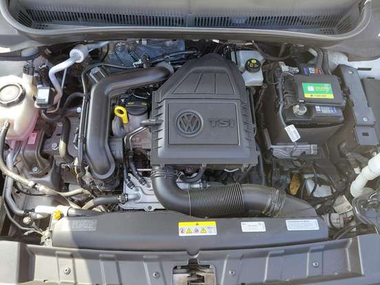 VOLKSWAGEN-T-CROSS-2023