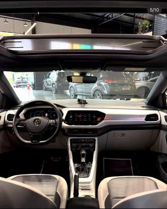 VOLKSWAGEN-T-CROSS-2019