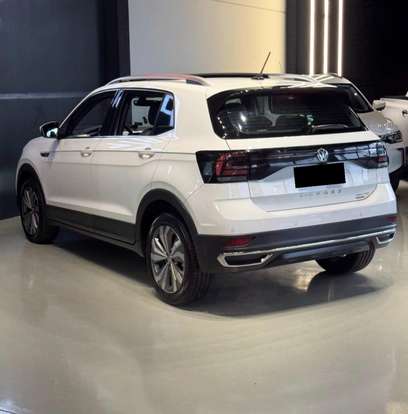 VOLKSWAGEN-T-CROSS-1.4 250 TSI TOTAL FLEX HIGHLINE AUTOMÁTICO VOLKSWAGEN-T-CROSS-2019