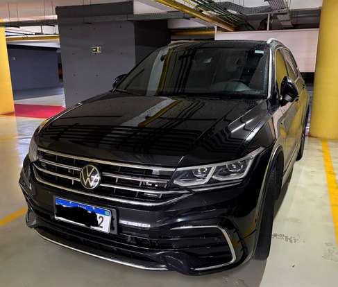 VOLKSWAGEN-TIGUAN-2024