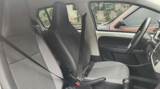 VOLKSWAGEN-UP-1.0 TSI MOVE UP 12V FLEX 4P MANUAL VOLKSWAGEN-UP-2015