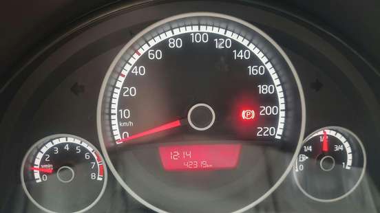 VOLKSWAGEN-UP-1.0 TSI MOVE UP 12V FLEX 4P MANUAL VOLKSWAGEN-UP-2015