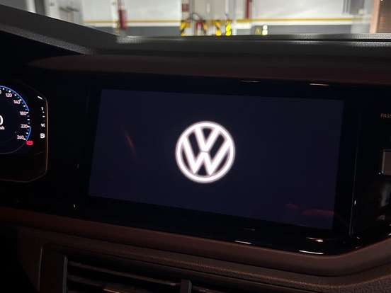 VOLKSWAGEN-VIRTUS-1.0 200 TSI HIGHLINE AUTOMÁTICO VOLKSWAGEN-VIRTUS-2023