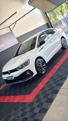 VOLKSWAGEN VIRTUS 1.4 250 TSI EXCLUSIVE AUTOMÁTICO