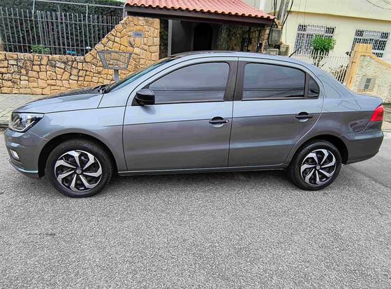 VOLKSWAGEN VOYAGE 1.6 16V MSI TOTALFLEX 4P AUTOMÁTICO