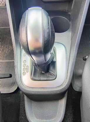 VOLKSWAGEN-VOYAGE-2021