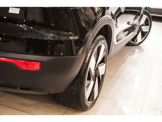 VOLVO-C40-P8 RECHARGE PURE ELECTRIC AWD VOLVO-C40-2022
