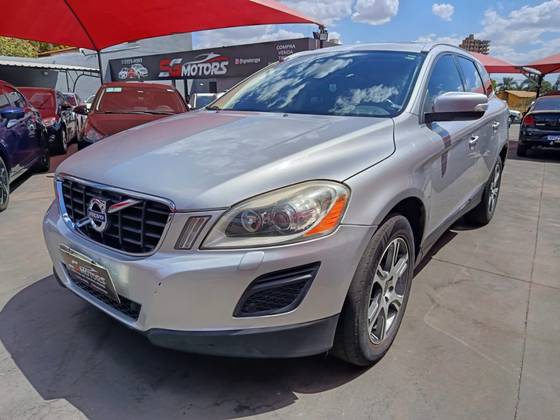 VOLVO XC60 2.0 T5 DYNAMIC FWD TURBO GASOLINA 4P AUTOMÁTICO