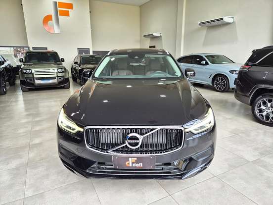 VOLVO-XC60-2.0 T5 GASOLINA MOMENTUM AWD GEARTRONIC VOLVO-XC60-2020