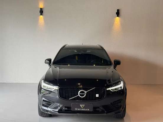 VOLVO-XC60-2019