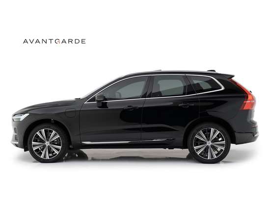 VOLVO-XC60-2021