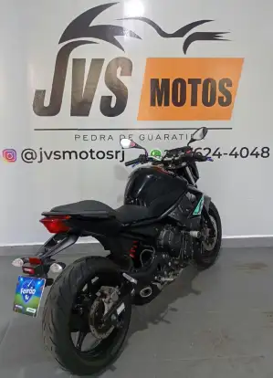 YAMAHA-XJ6 N-2012