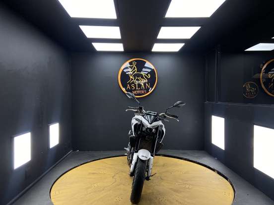 YAMAHA-MT-03 CONNECTED ABS-2025