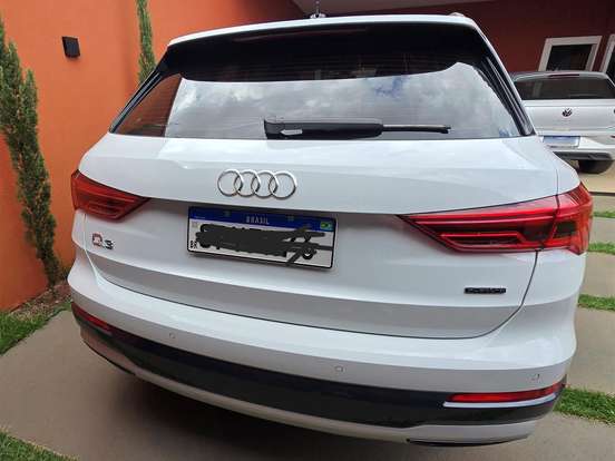 AUDI-Q3-2.0 40 TFSI GASOLINA PERFORMANCE QUATTRO TIPTRONIC AUDI-Q3-2024
