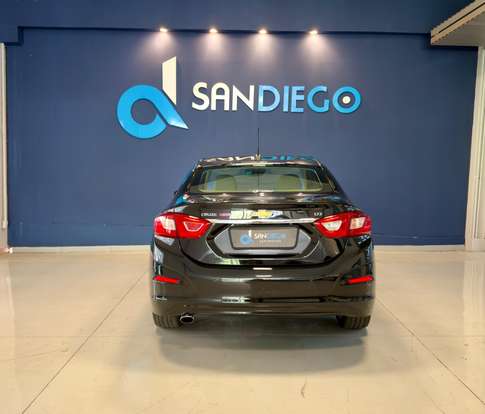 CHEVROLET-CRUZE-2018