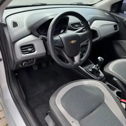 CHEVROLET-ONIX-2014