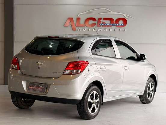 CHEVROLET-ONIX-1.0 MPFI LT 8V FLEX 4P MANUAL CHEVROLET-ONIX-2013
