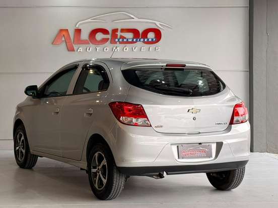 CHEVROLET-ONIX-1.0 MPFI LT 8V FLEX 4P MANUAL CHEVROLET-ONIX-2013