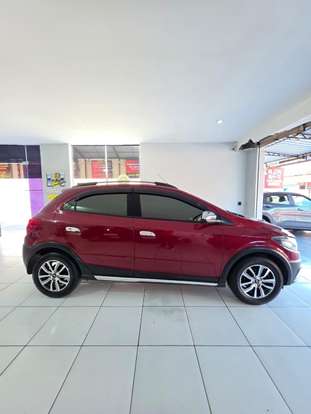 CHEVROLET-ONIX-2018