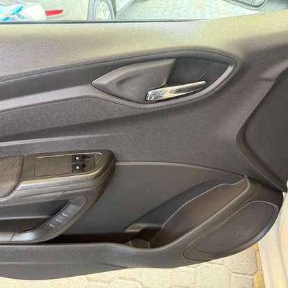 CHEVROLET-ONIX-2014
