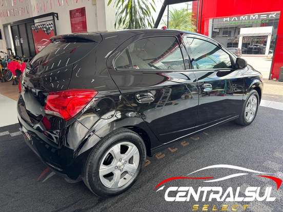 CHEVROLET-ONIX-2019