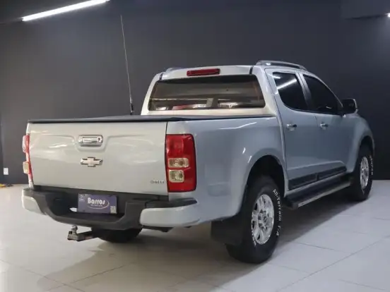 CHEVROLET-S10-2.4 LT 4X2 CD 8V FLEX 4P MANUAL CHEVROLET-S10-2012