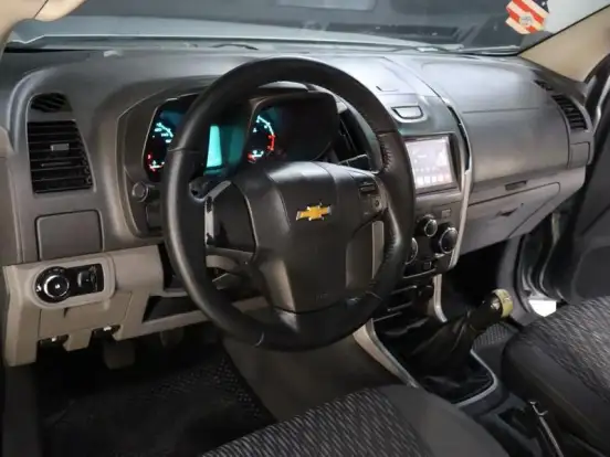 CHEVROLET-S10-2.4 LT 4X2 CD 8V FLEX 4P MANUAL CHEVROLET-S10-2012