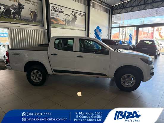 CHEVROLET-S10-2.8 LS 4X4 CD 16V TURBO DIESEL 4P MANUAL CHEVROLET-S10-2019