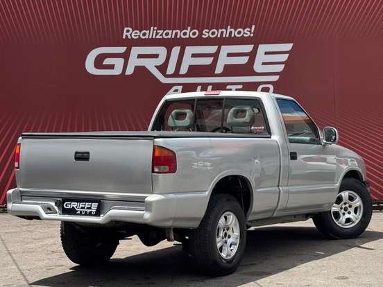 CHEVROLET-S10-4.3 SFI DLX 4X2 CD V6 12V GASOLINA 4P MANUAL CHEVROLET-S10-1998