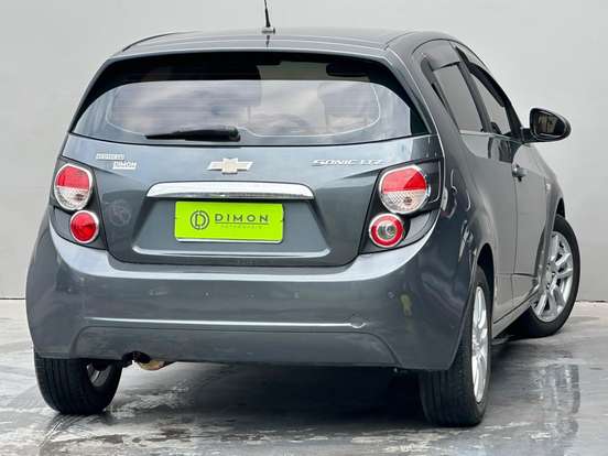 CHEVROLET-SONIC-1.6 LTZ 16V FLEX 4P AUTOMÁTICO CHEVROLET-SONIC-2012