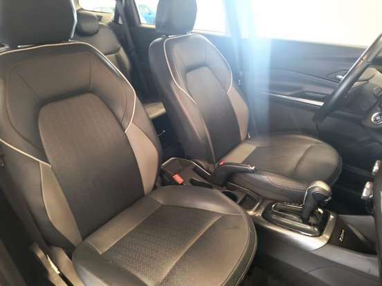 CHEVROLET-SPIN-1.8 PREMIER 8V FLEX 4P AUTOMÁTICO CHEVROLET-SPIN-2024