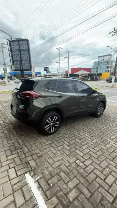 CHEVROLET-TRACKER-2023