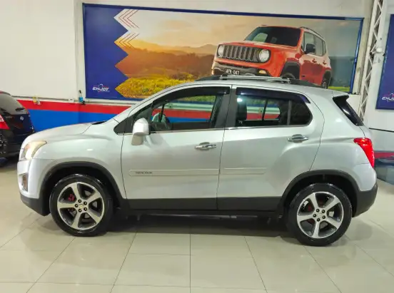 CHEVROLET-TRACKER-2014