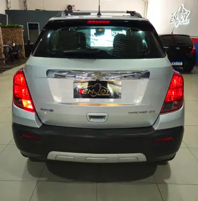 CHEVROLET-TRACKER-2014