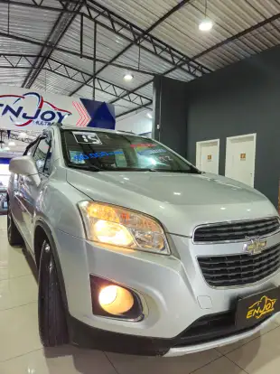 CHEVROLET-TRACKER-2014