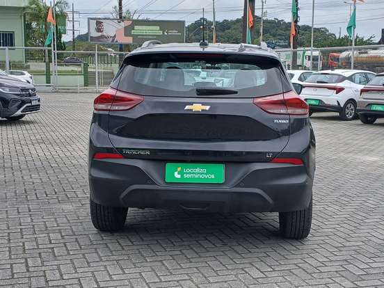 CHEVROLET-TRACKER-2025