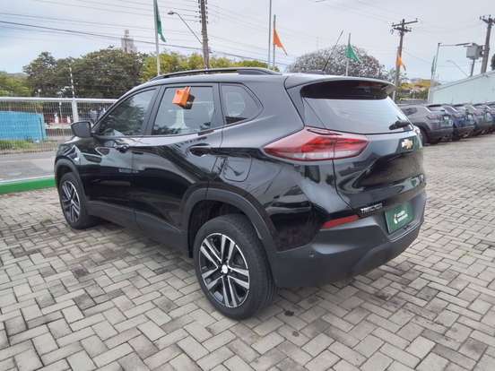 CHEVROLET-TRACKER-2025