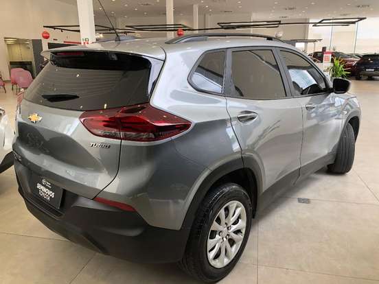 CHEVROLET-TRACKER-2024