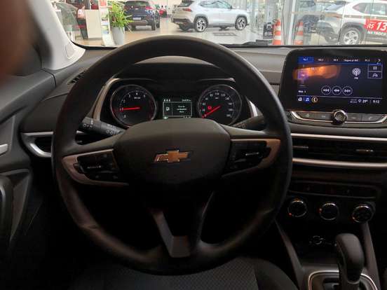 CHEVROLET-TRACKER-2024