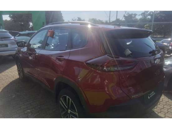 CHEVROLET-TRACKER-2023