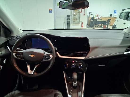 CHEVROLET-TRACKER-2025