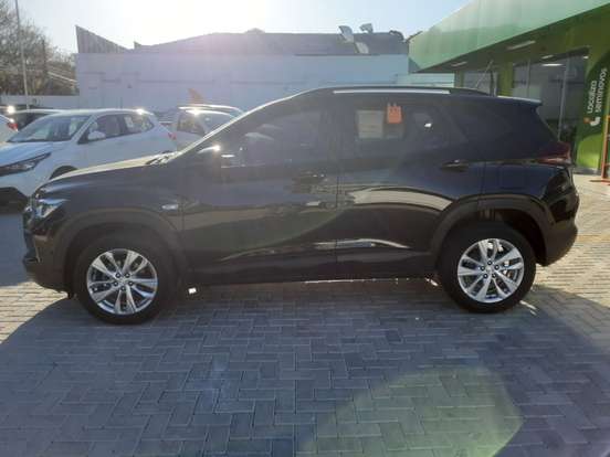 CHEVROLET-TRACKER-2024