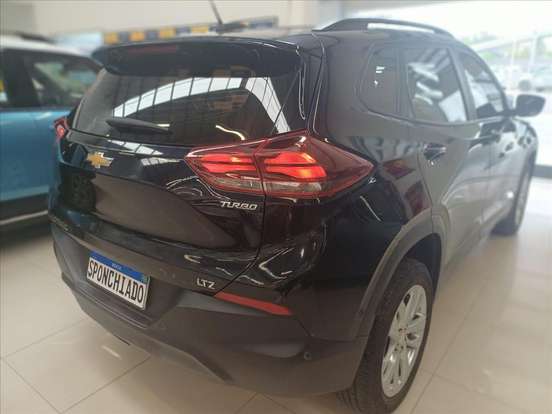 CHEVROLET-TRACKER-2022