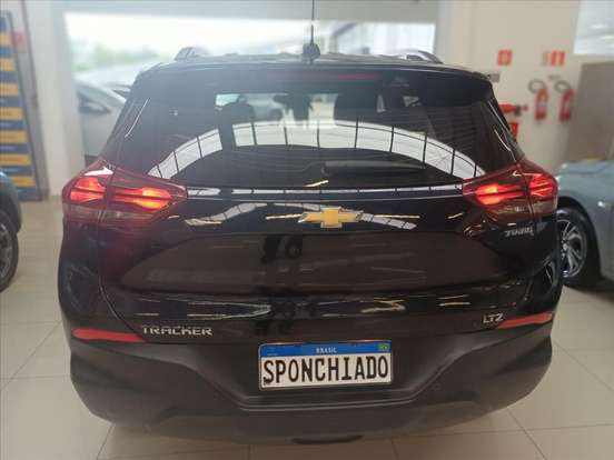 CHEVROLET-TRACKER-2022