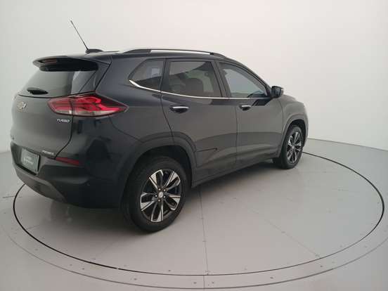 CHEVROLET-TRACKER-2023
