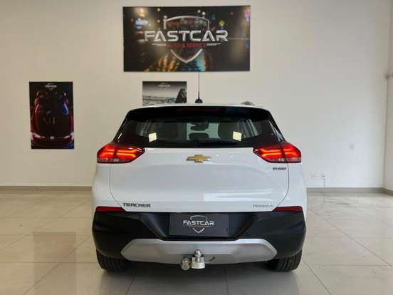 CHEVROLET-TRACKER-2021