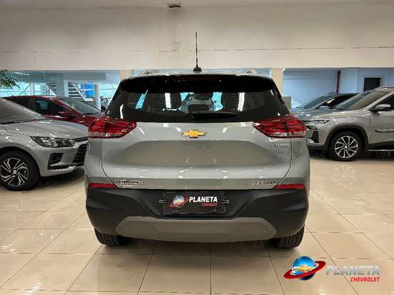 CHEVROLET-TRACKER-2024