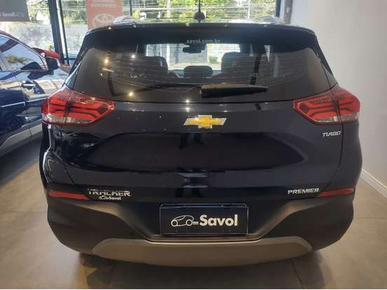 CHEVROLET-TRACKER-2023