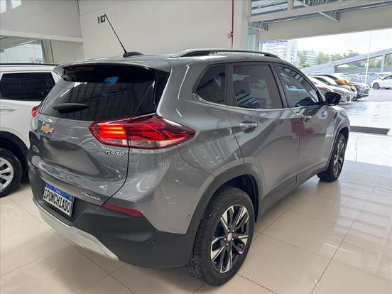 CHEVROLET-TRACKER-2020