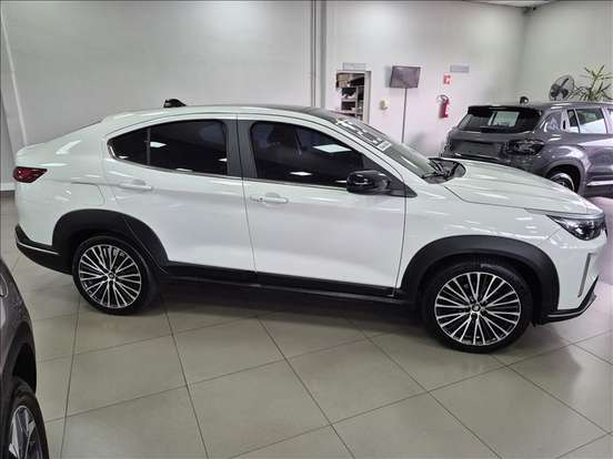FIAT-FASTBACK-1.0 TURBO 200 FLEX IMPETUS CVT FIAT-FASTBACK-2022